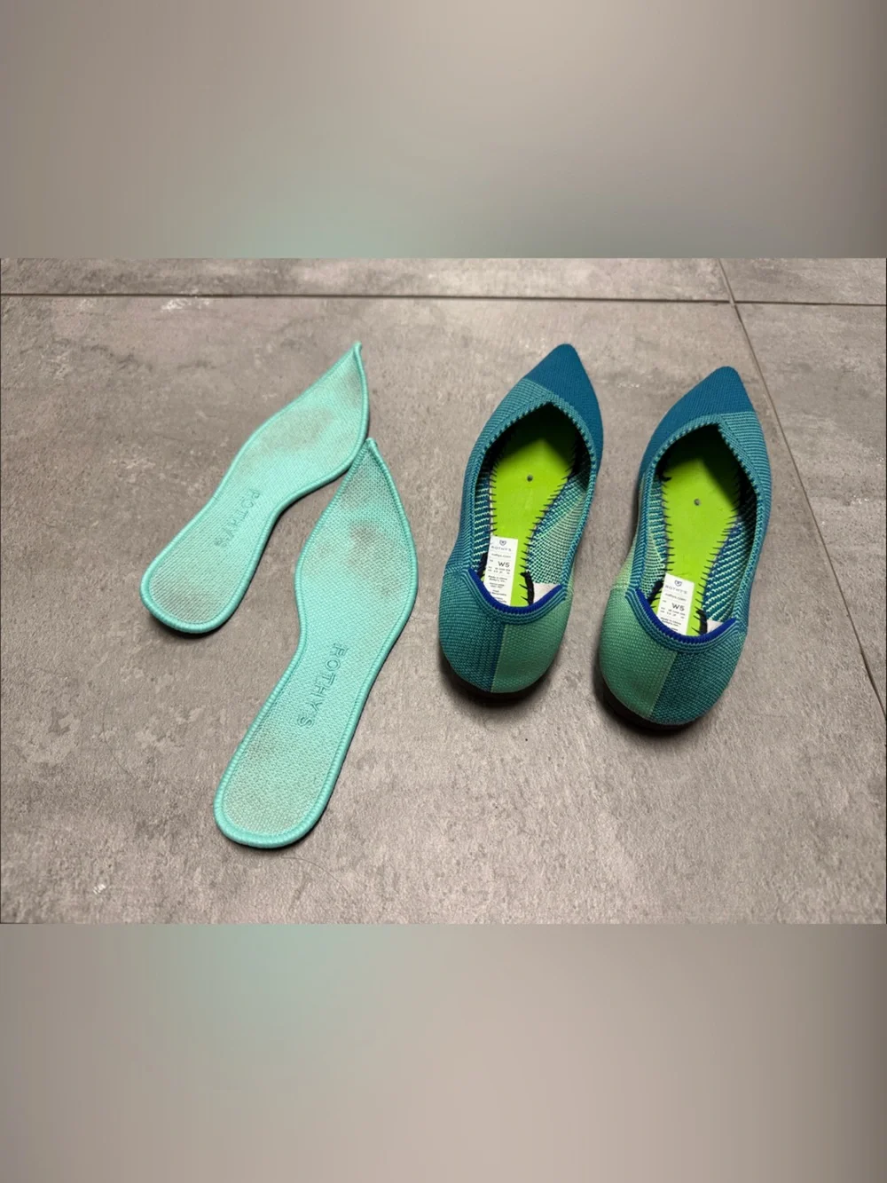 Rothys pointed toe